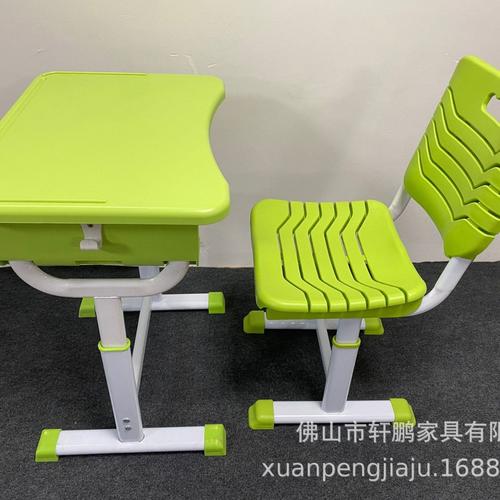 家有小学生 科学选择可升降课桌椅与午休椅的完全指南